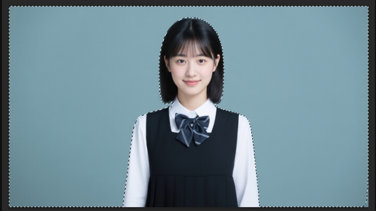 用PS的魔棒工具，点击图片的纯色背景